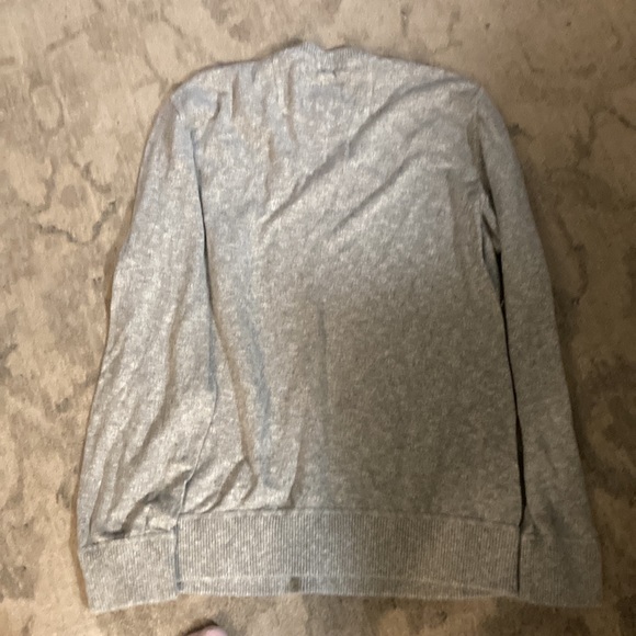 Eddie Bauer men’s grey, white and black sweater - Picture 2 of 4